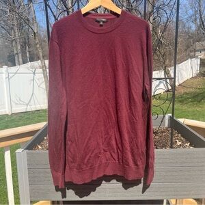 Banana Republic Men’s Maroon 100% Merino Wool Crewneck Sweater Size XL *FLAW*